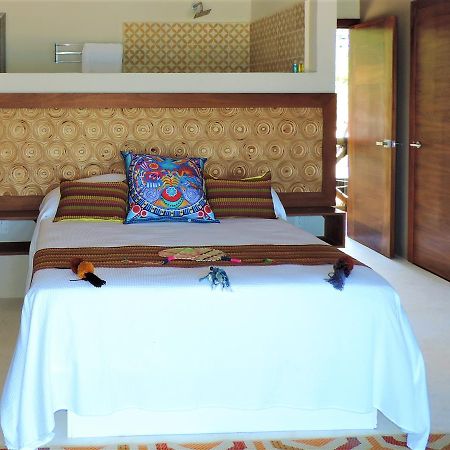 Hotel Peix Саюлита Екстериор снимка