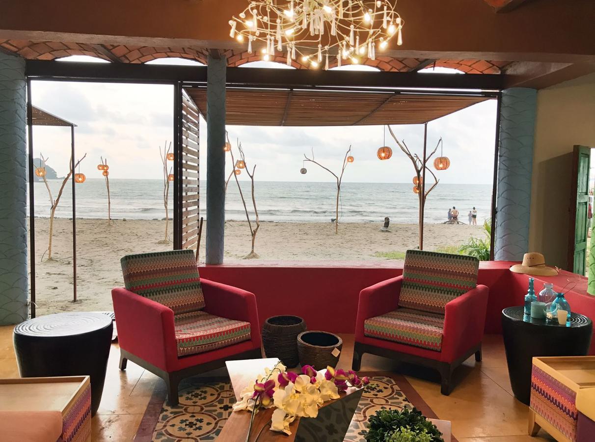 Hotel Peix Саюлита Екстериор снимка