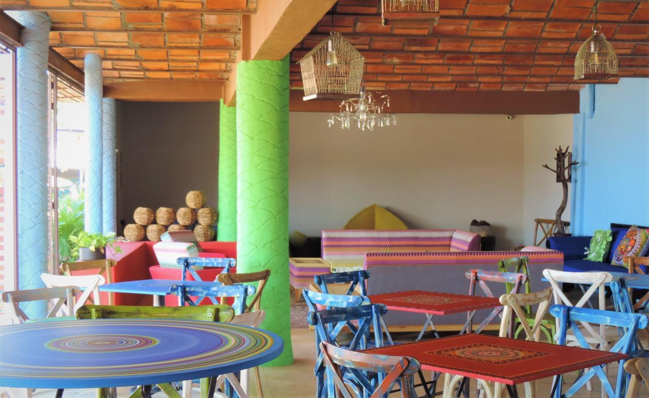Hotel Peix Саюлита Екстериор снимка
