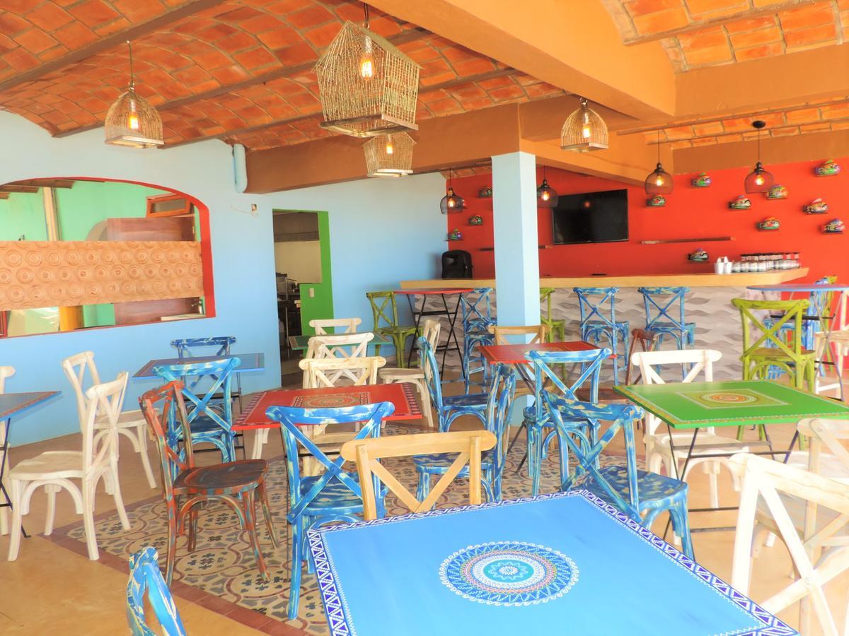 Hotel Peix Саюлита Екстериор снимка